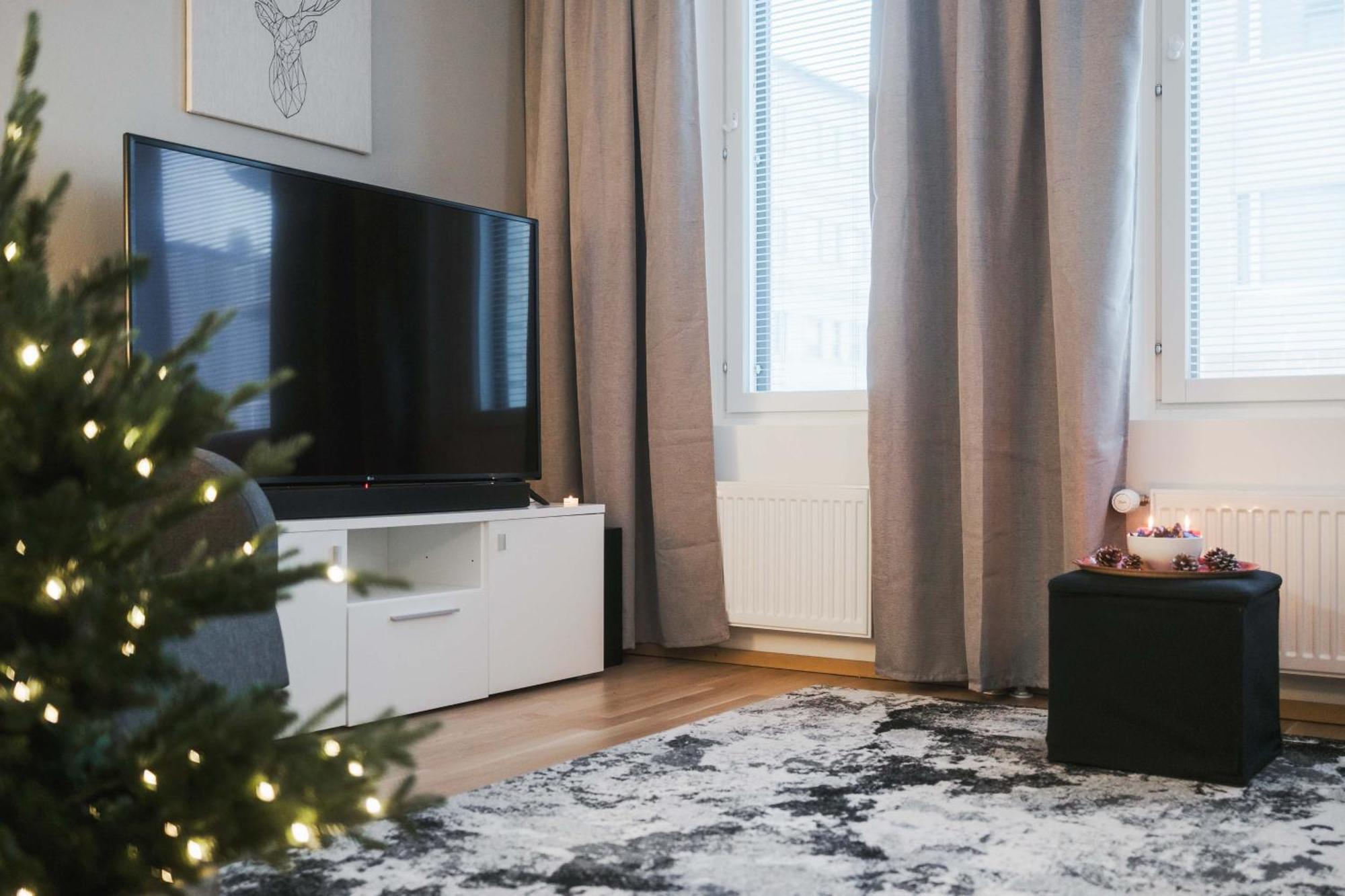 Cozy City Apartment With Sauna Рованиеми Экстерьер фото